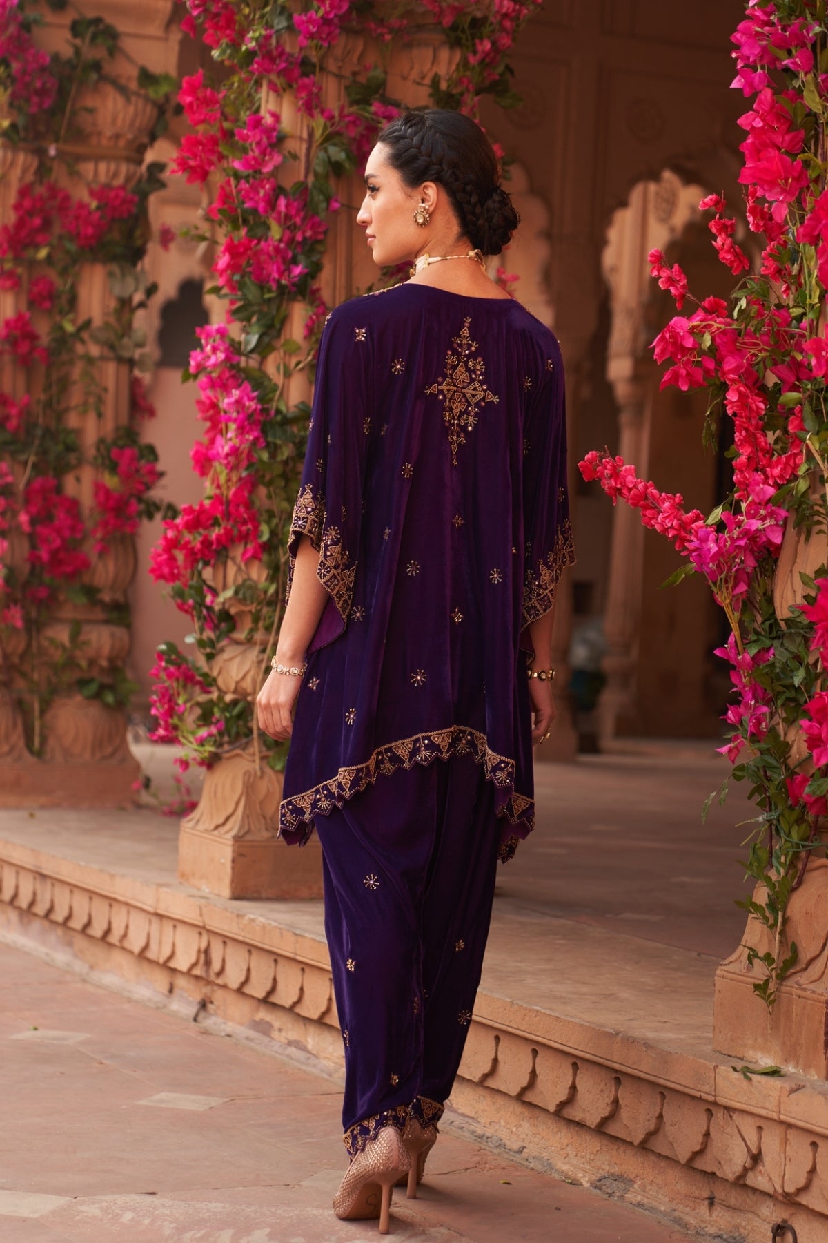 Jamun makhmal kaftan kurta set