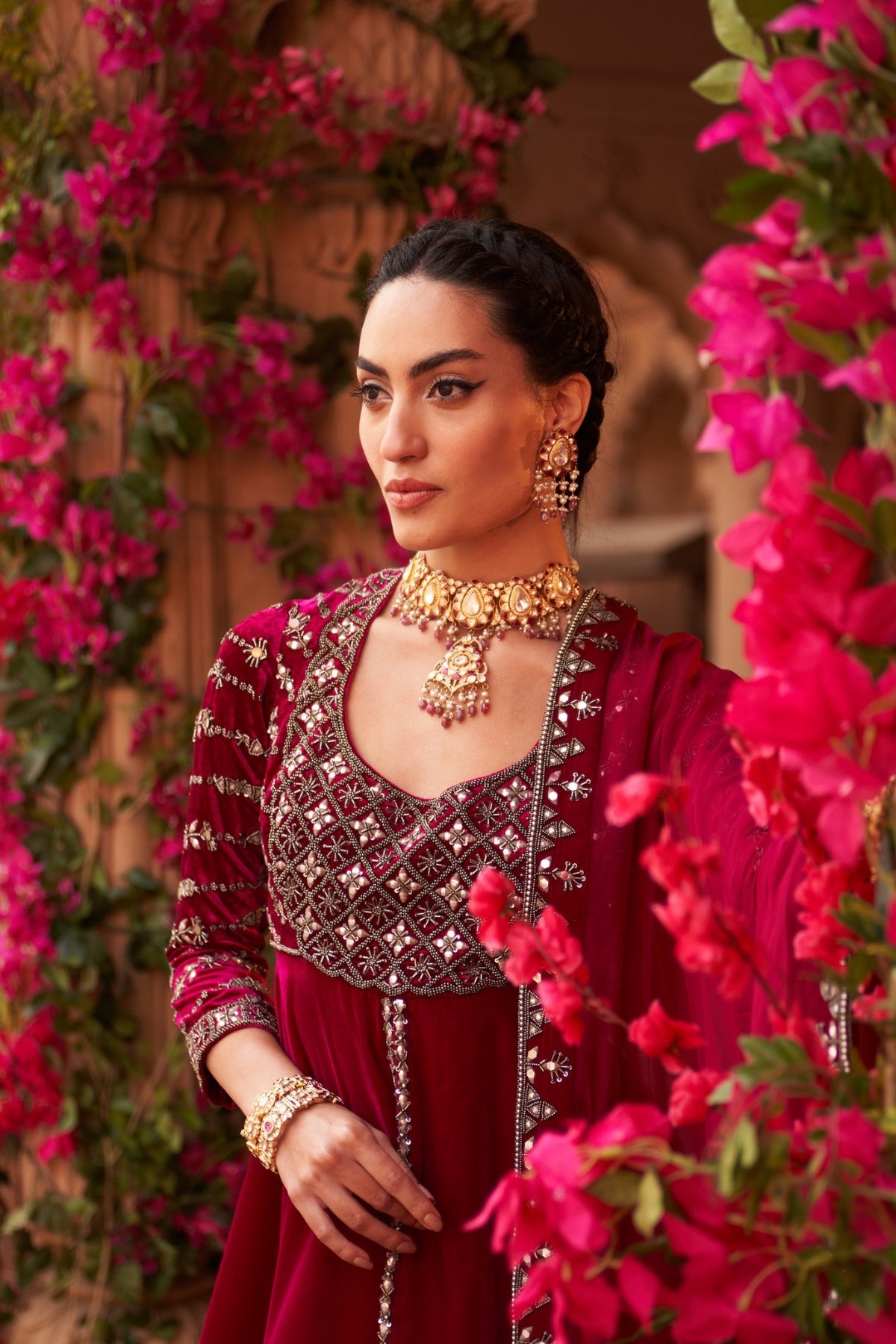 Gehra gulabi peplum kurta sharara set