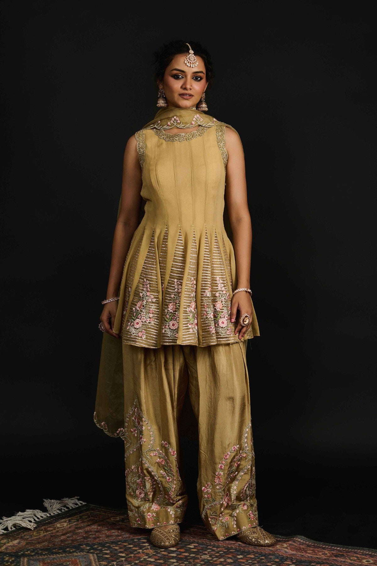 Layali Golden peplum suit set