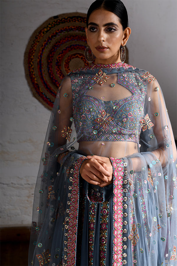 Blouse With Lehenga Dupatta