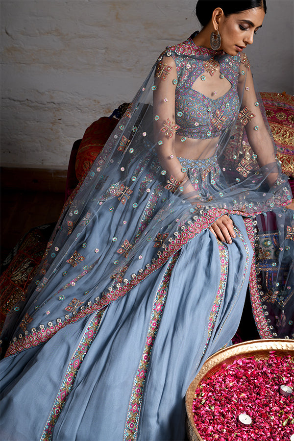 Blouse With Lehenga Dupatta