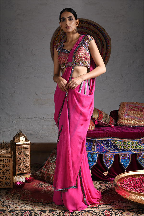 Blouse With Drape Saree