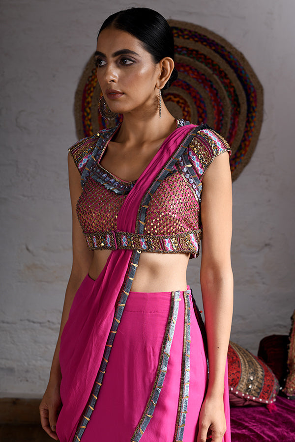 Blouse With Drape Saree