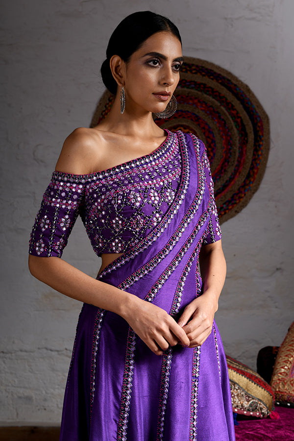 Crop Top With Asymetrical Gown