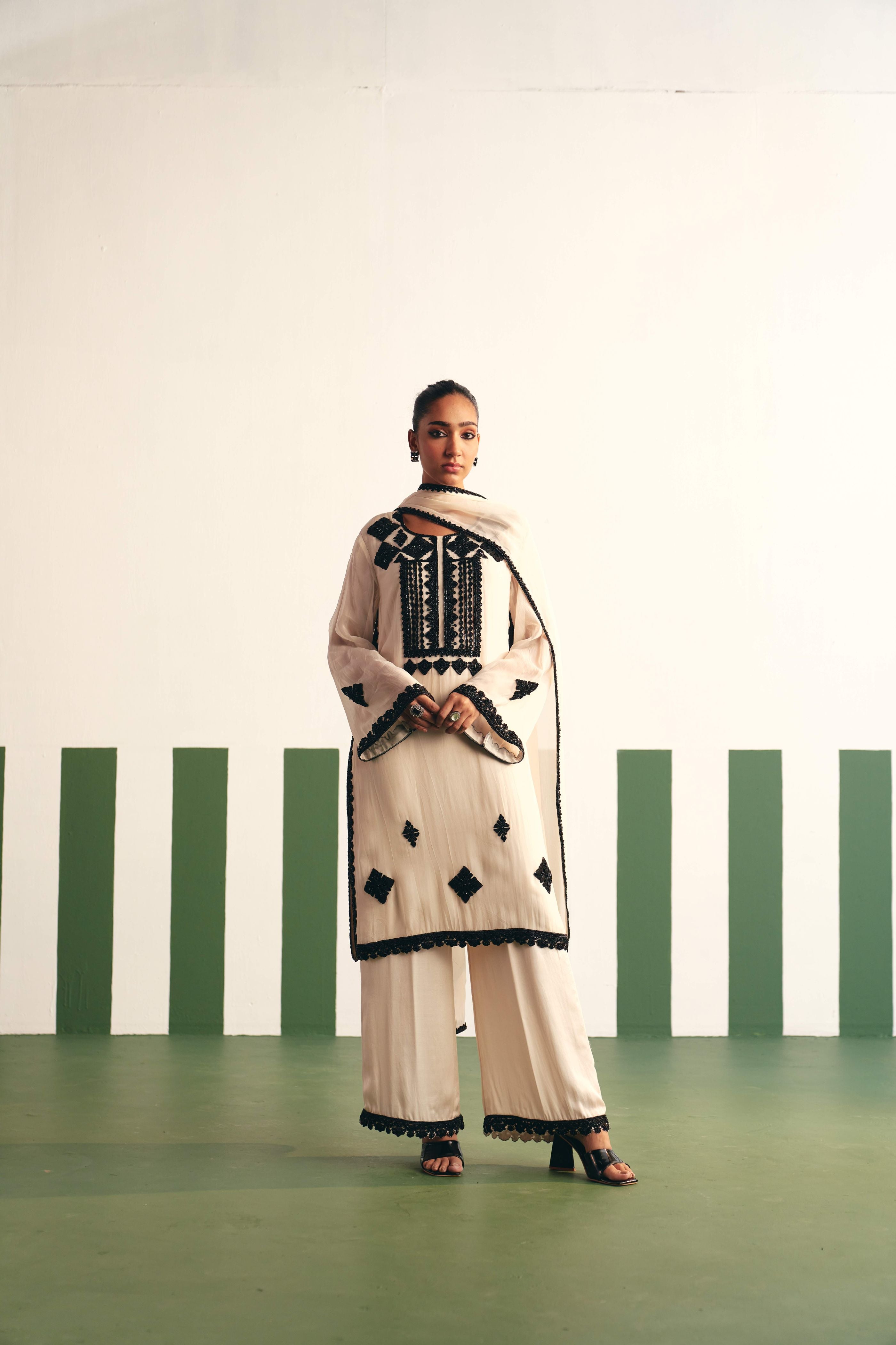 Irina Ivory Kurta Palazzo Set