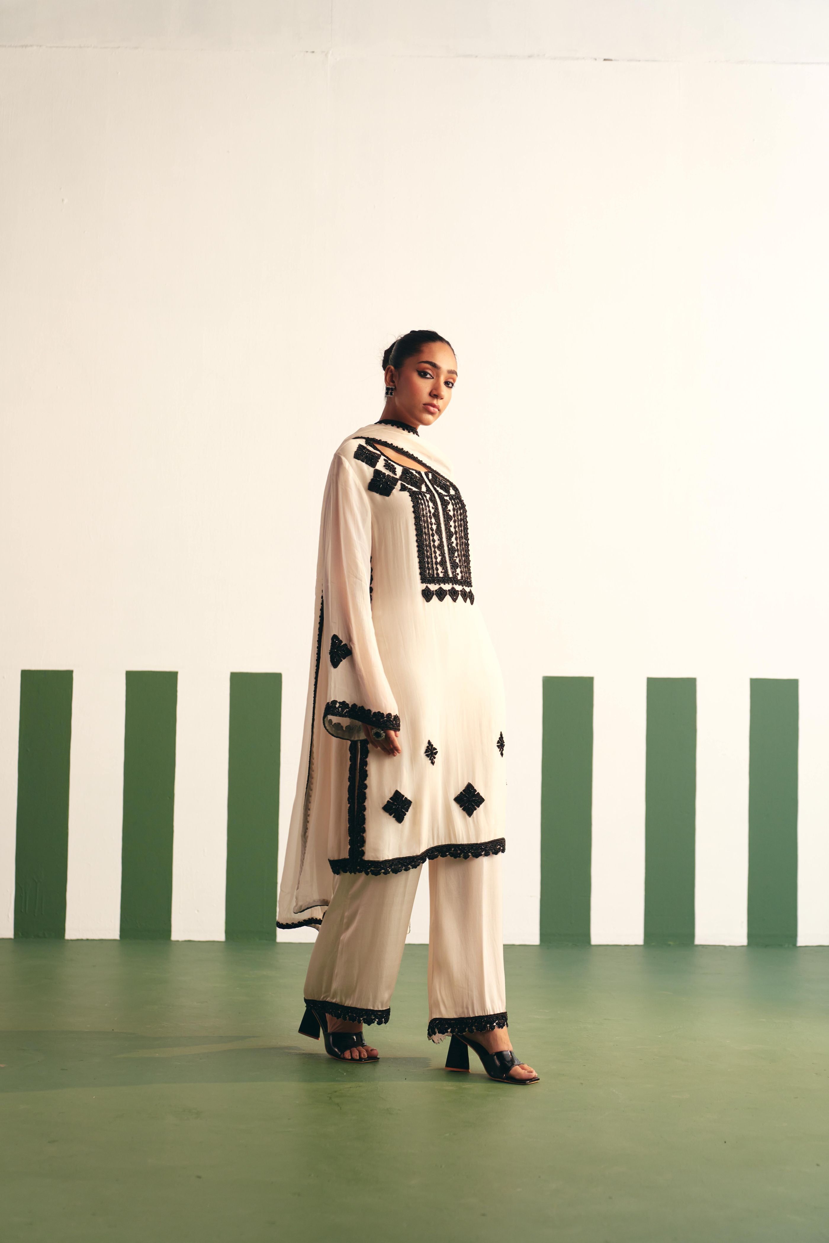 Irina Ivory Kurta Palazzo Set