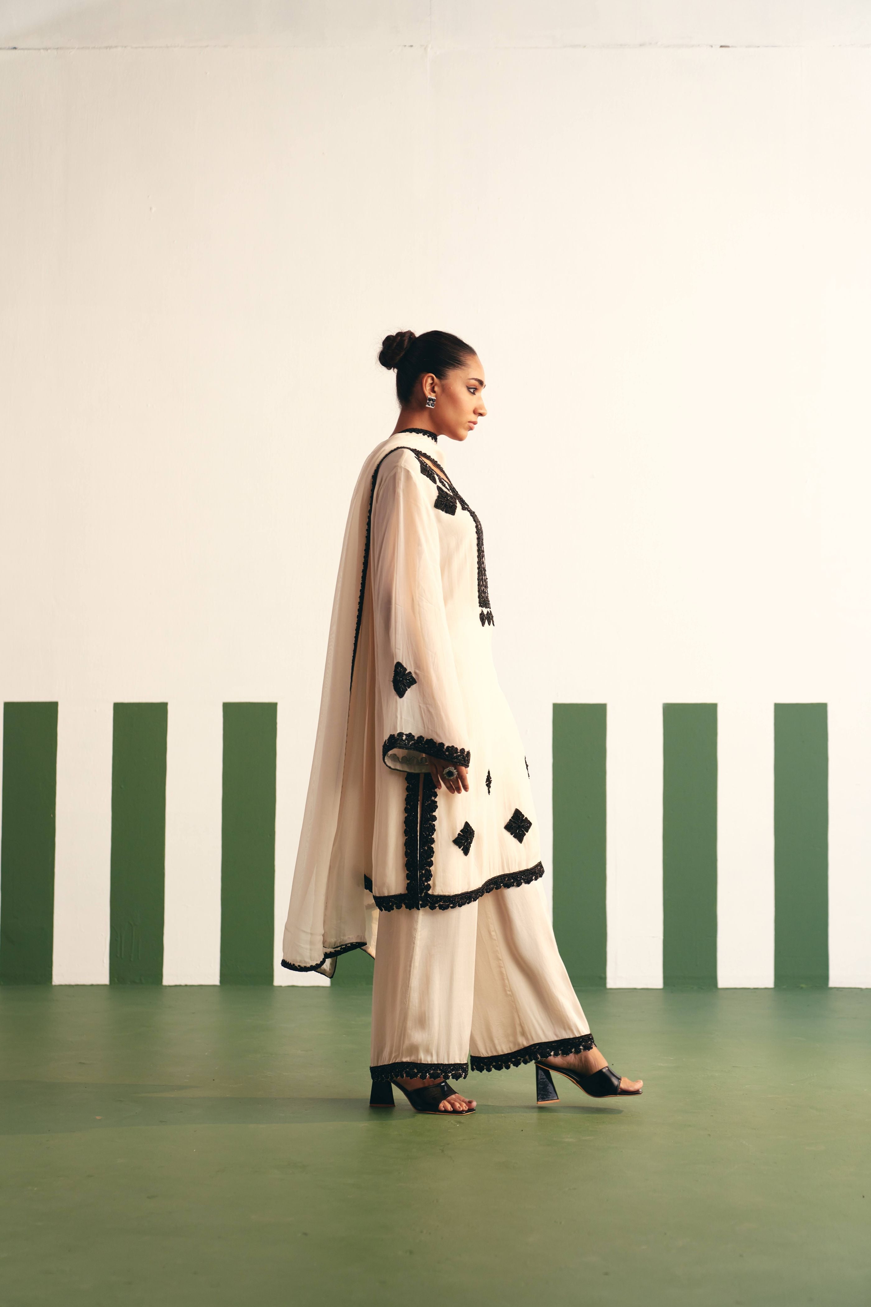 Irina Ivory Kurta Palazzo Set