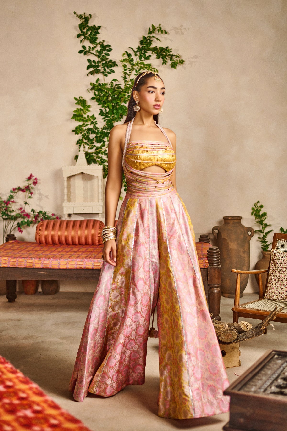 Aabha dori top sharara set