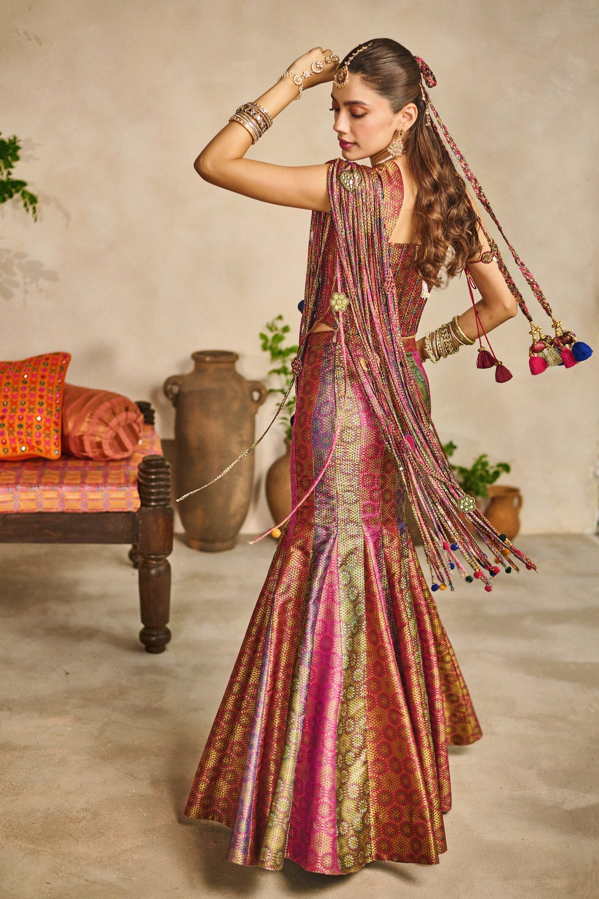 Naqsh dori saree set