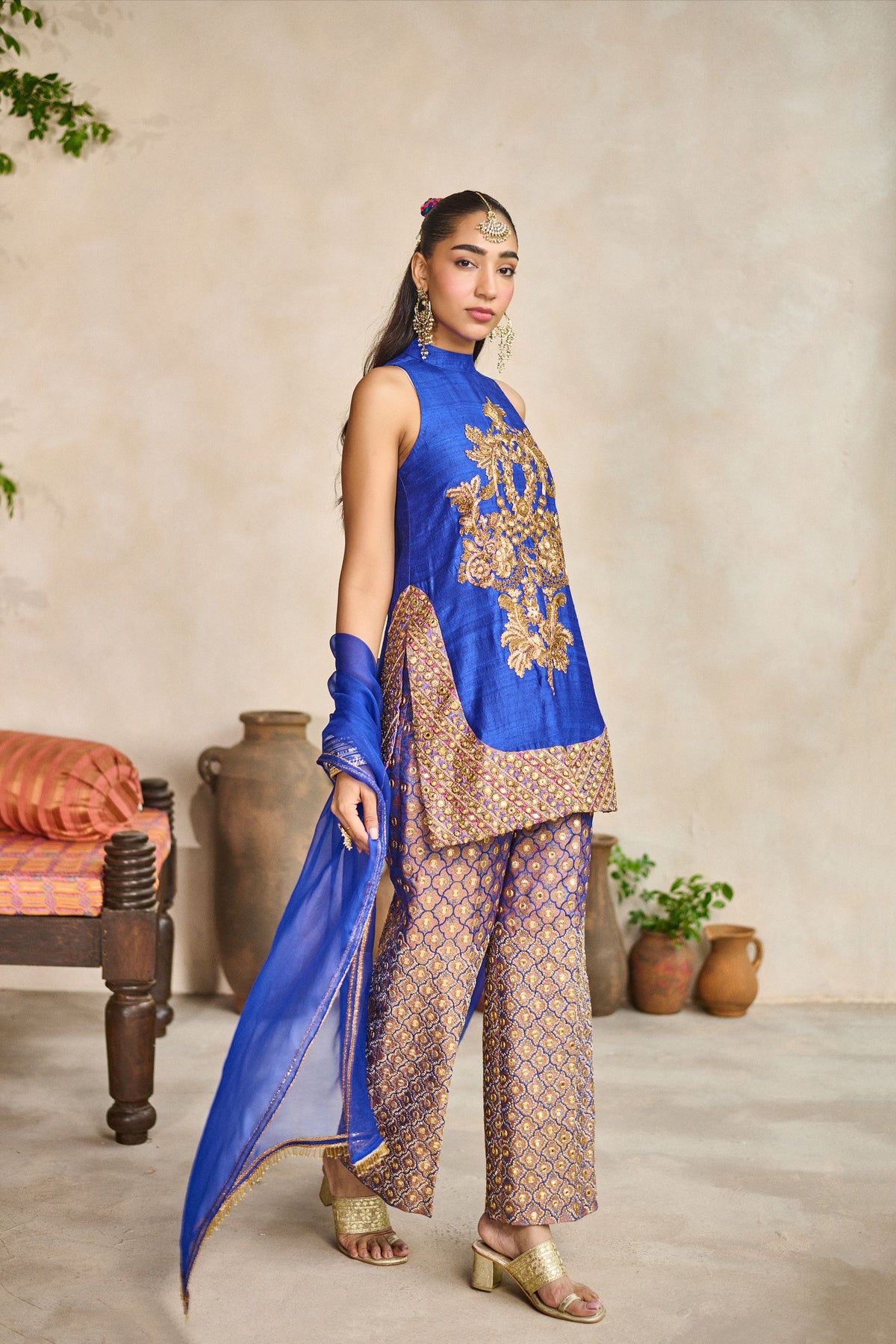Neel banjaran halter kurta set