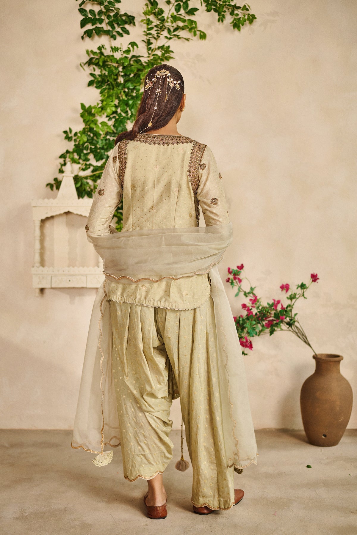 Kashi pista kurta salwar set