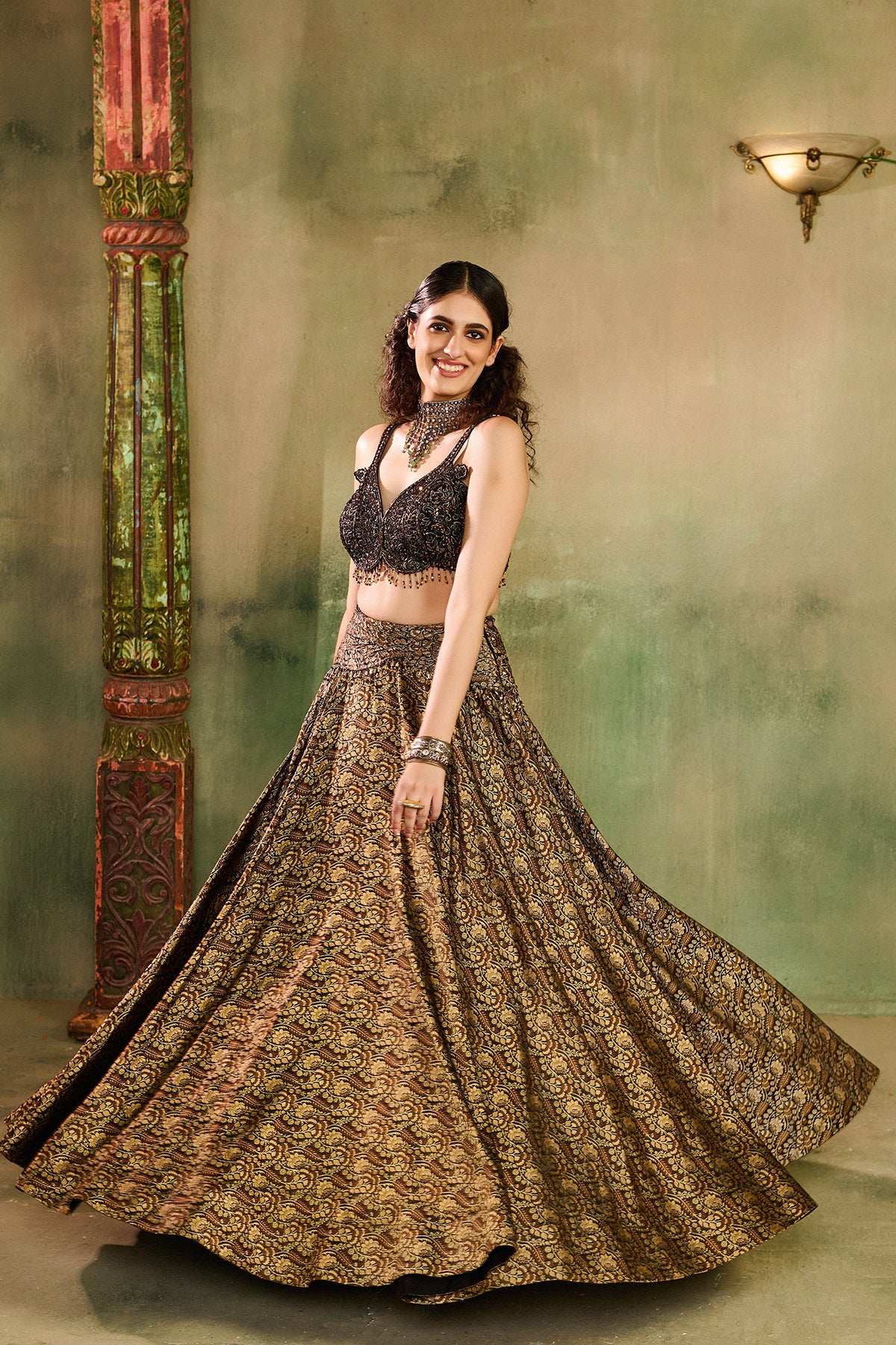 Tassel Tara black Lehenga Set