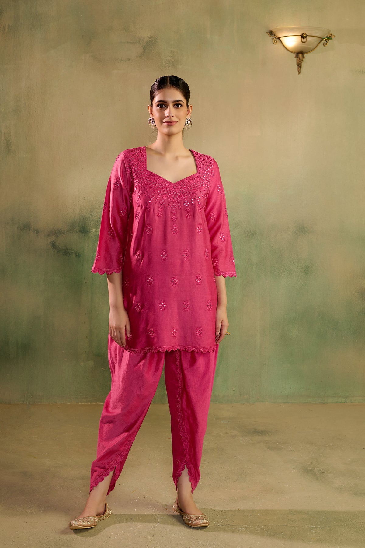 Rani rang kurta dhoti