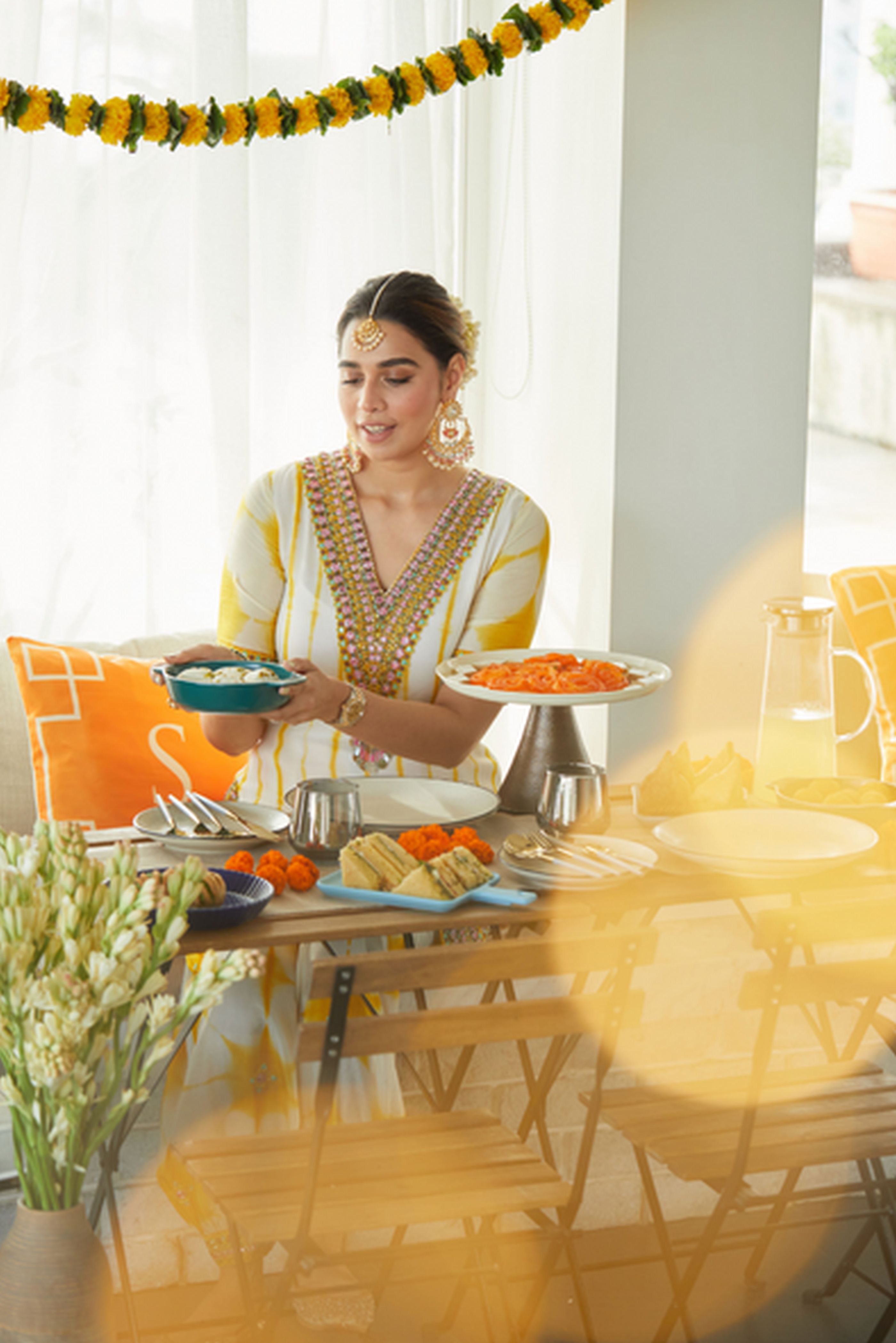 Summiyya In Yellow Kurta Set