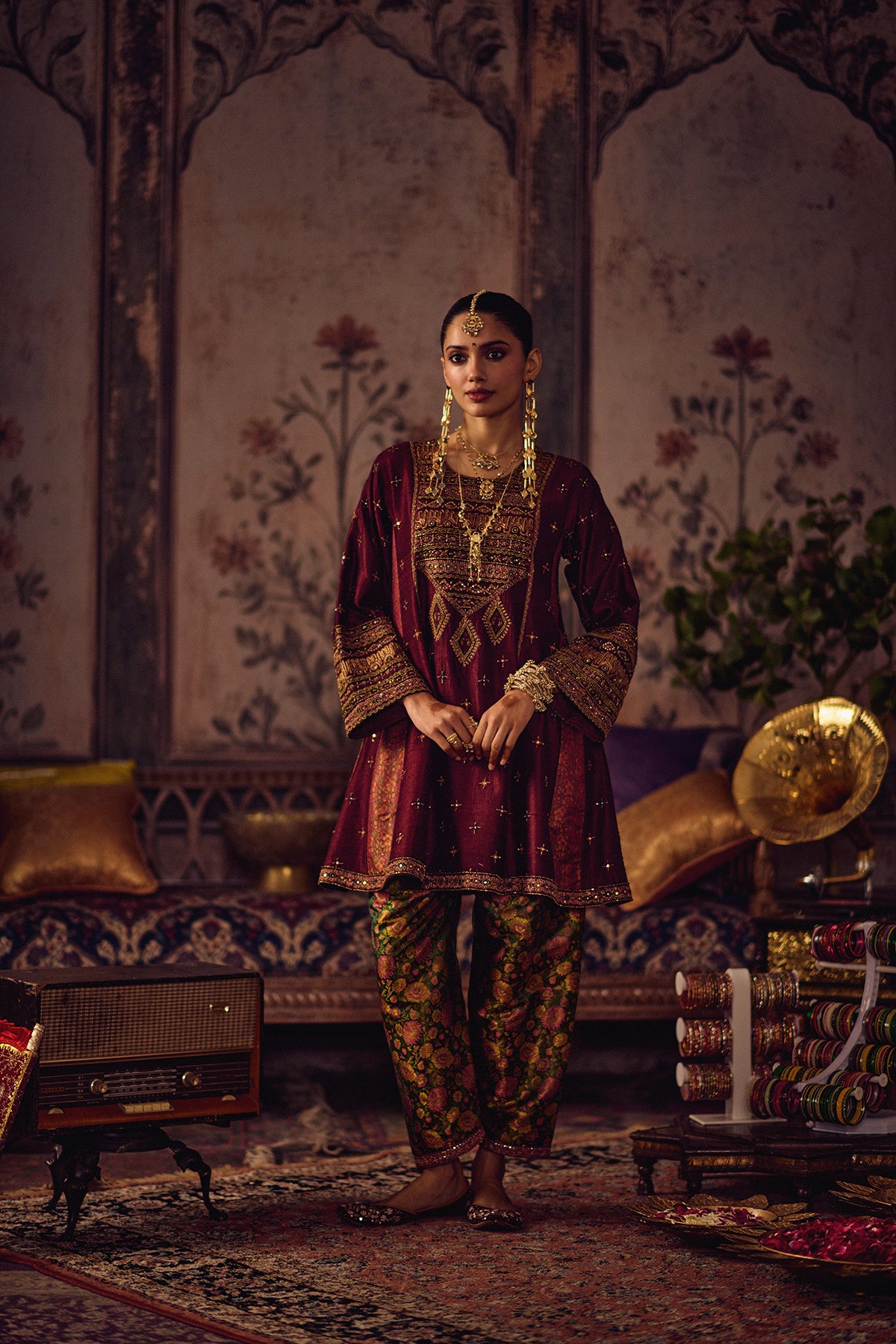 Virsa Mehroon Hara kurta set