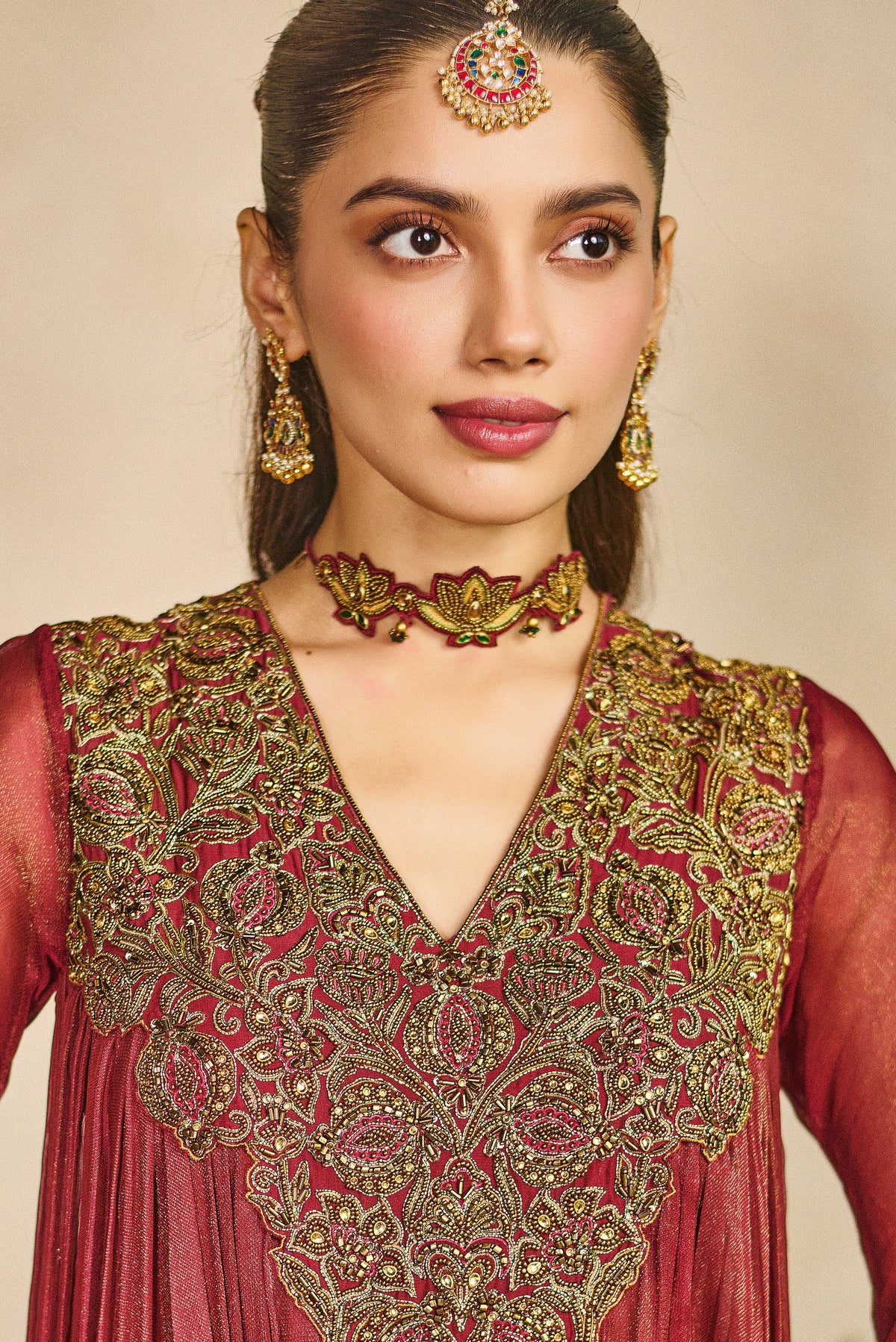 Naqsh lehar choker
