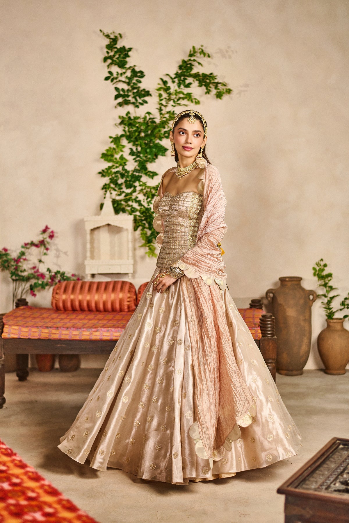 Kashi gul corset lehenga set