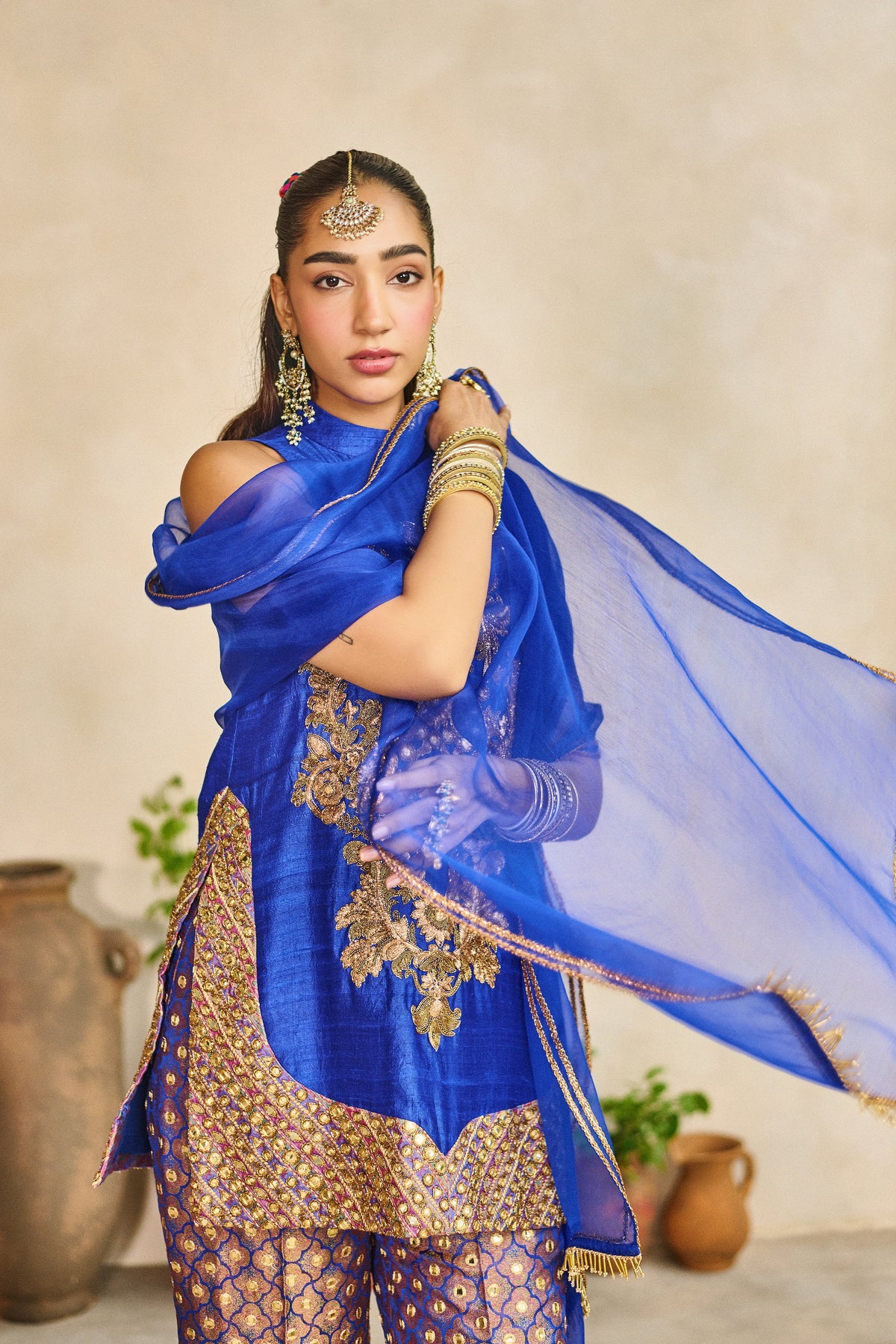 Neel banjaran halter kurta set