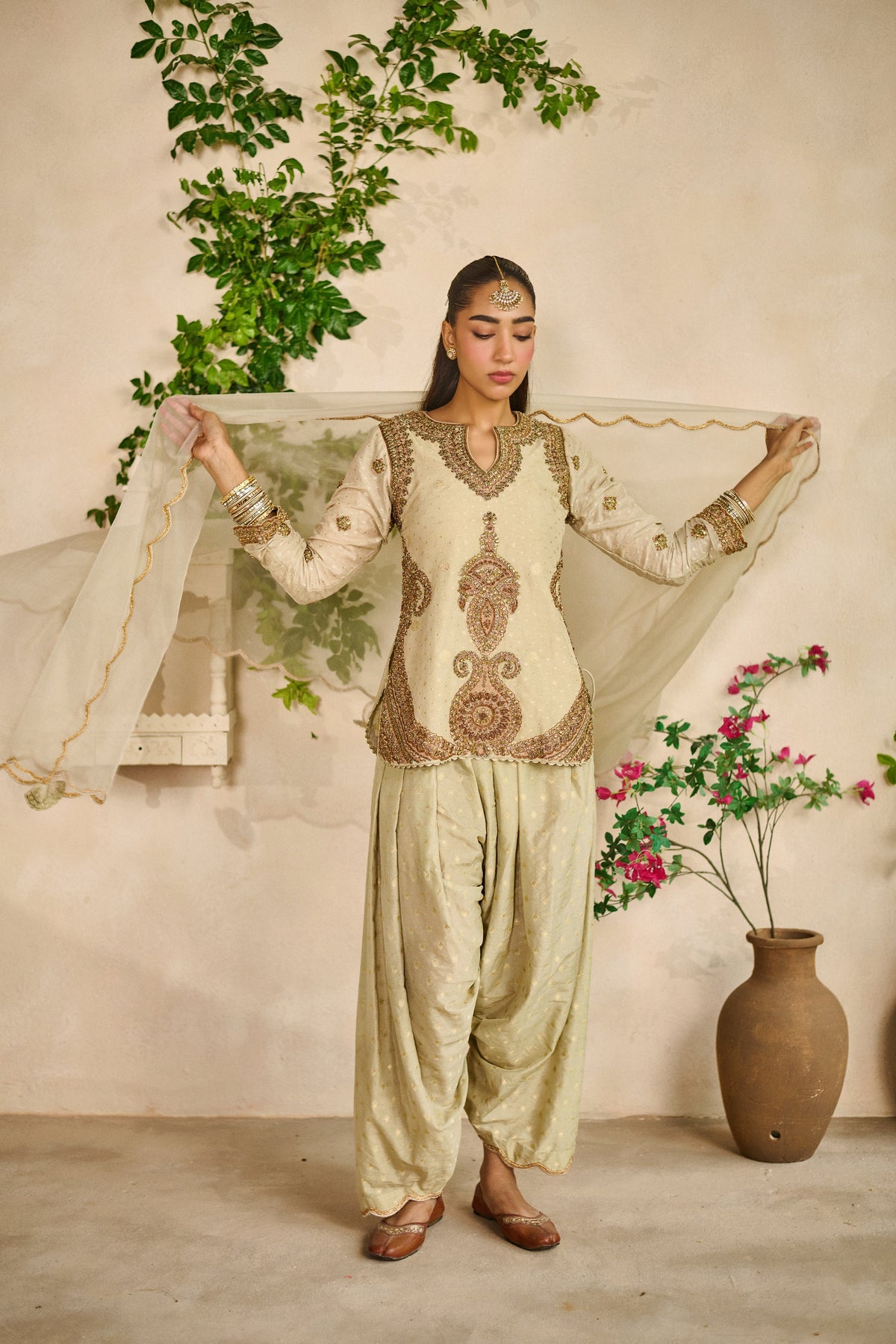 Kashi pista kurta salwar set