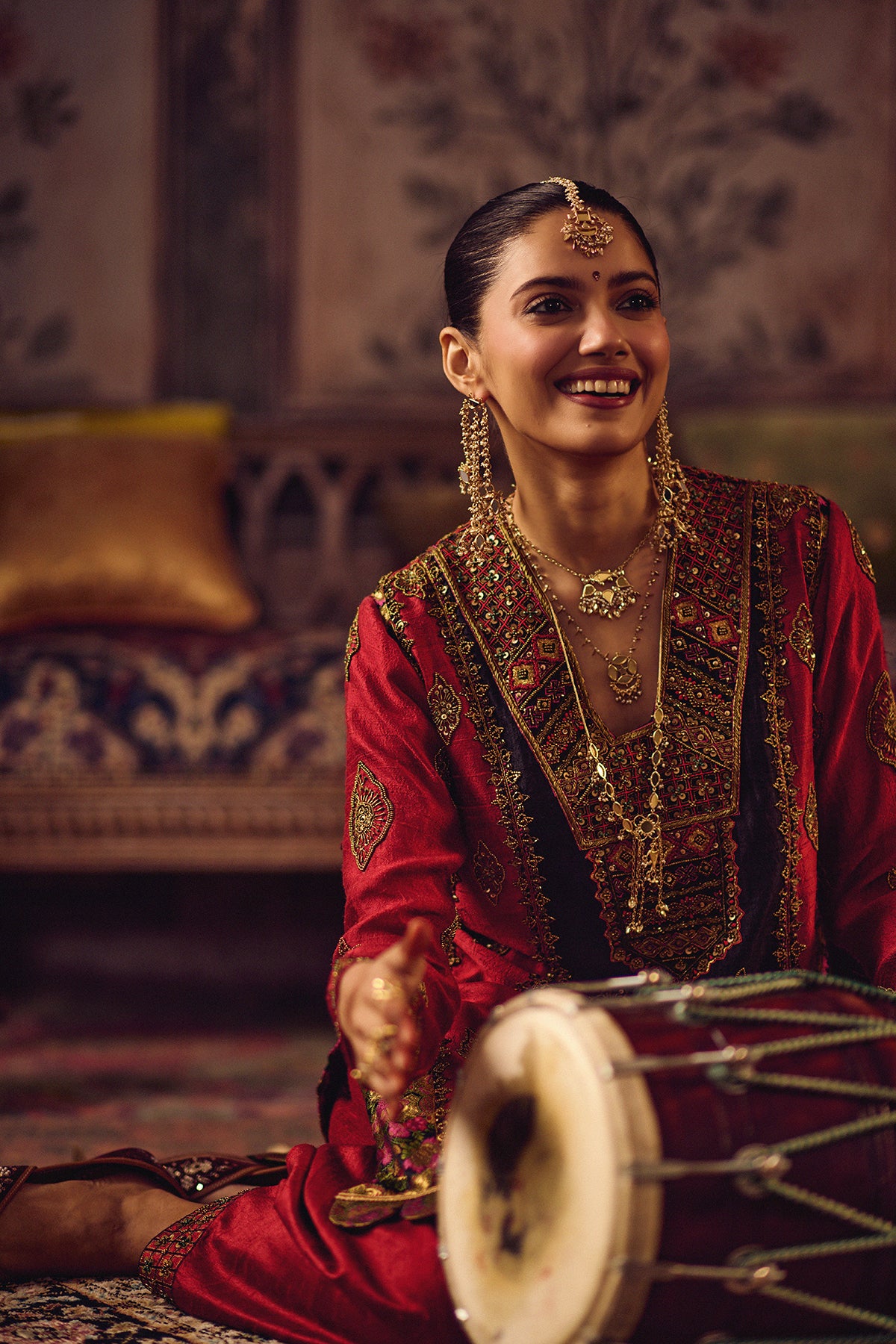 Laal Kaali Virasat kurta set