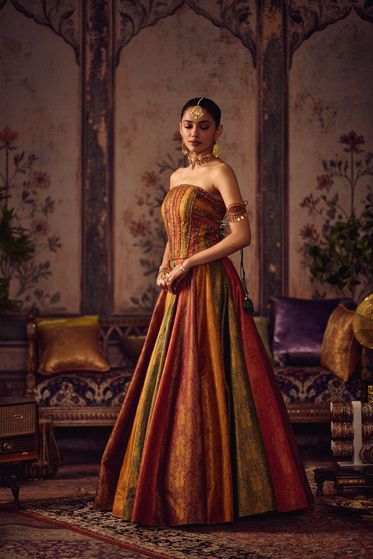 Rang Kali Corset Lehenga